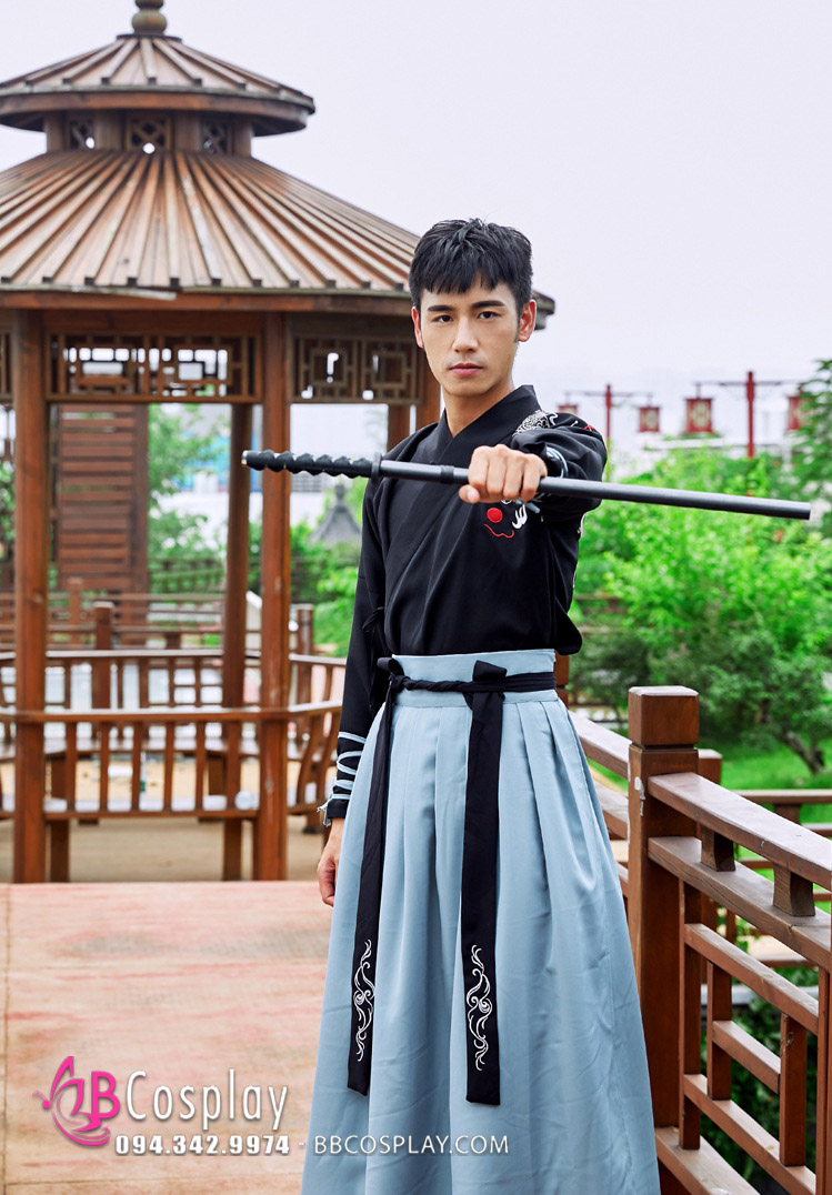 Hán Phục Nam Uy Long Kiến Quốc