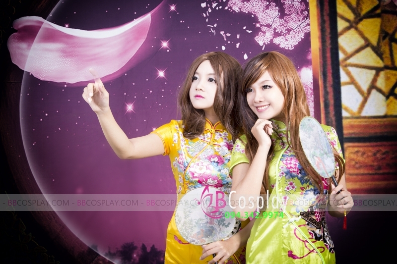 Sườn Xám Vàng Phi Ngắn Cổ Tàu Có Tay