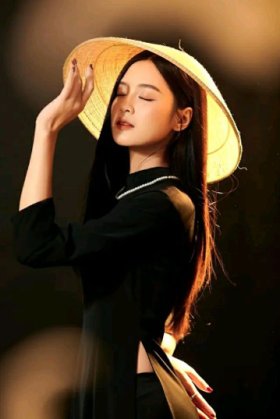 Áo Dài Truyền Thống Đen Chất Lụa Mỹ Mềm Mịn 4 Tà