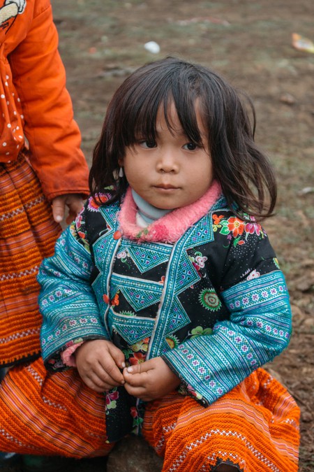 Cách dễ nhất để phân biệt giữa người Hmông là màu sắc quần áo của họ | Vũ Phạm Văn / © Văn hóa chuyến đi