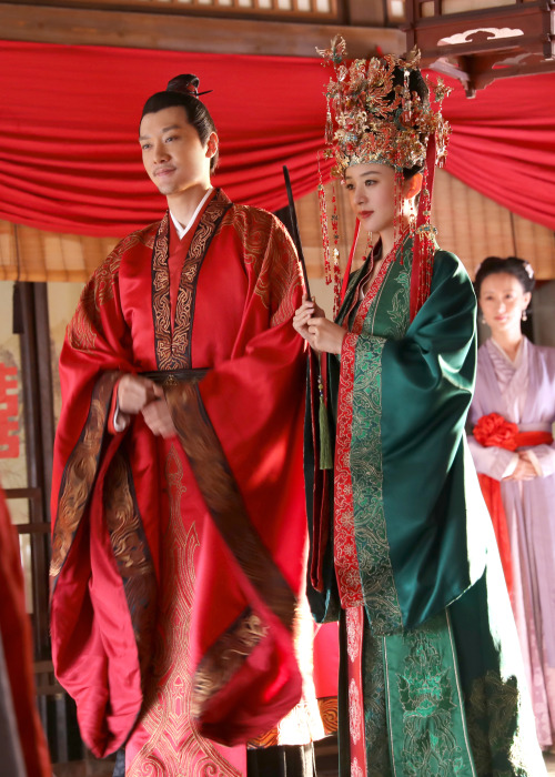 Đồ cưới trên phim truyền hình cổ trang của Trung Quốc