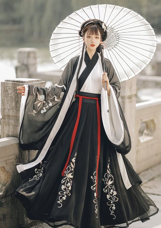 7 Kiểu Váy Hán Phục Mà Bạn Nên Biết