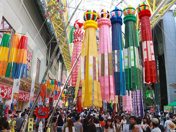 Tham gia Lễ hội Tanabata ở Nhật Bản