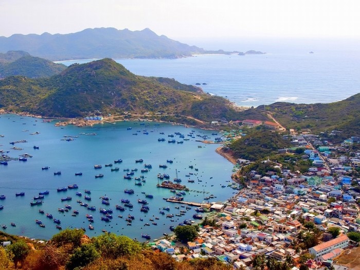 Toàn cảnh đảo Bình Ba xinh đẹp của Nha Trang nhìn từ trên cao