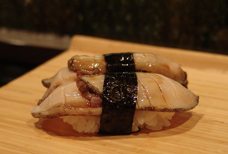 Sushi bào ngư