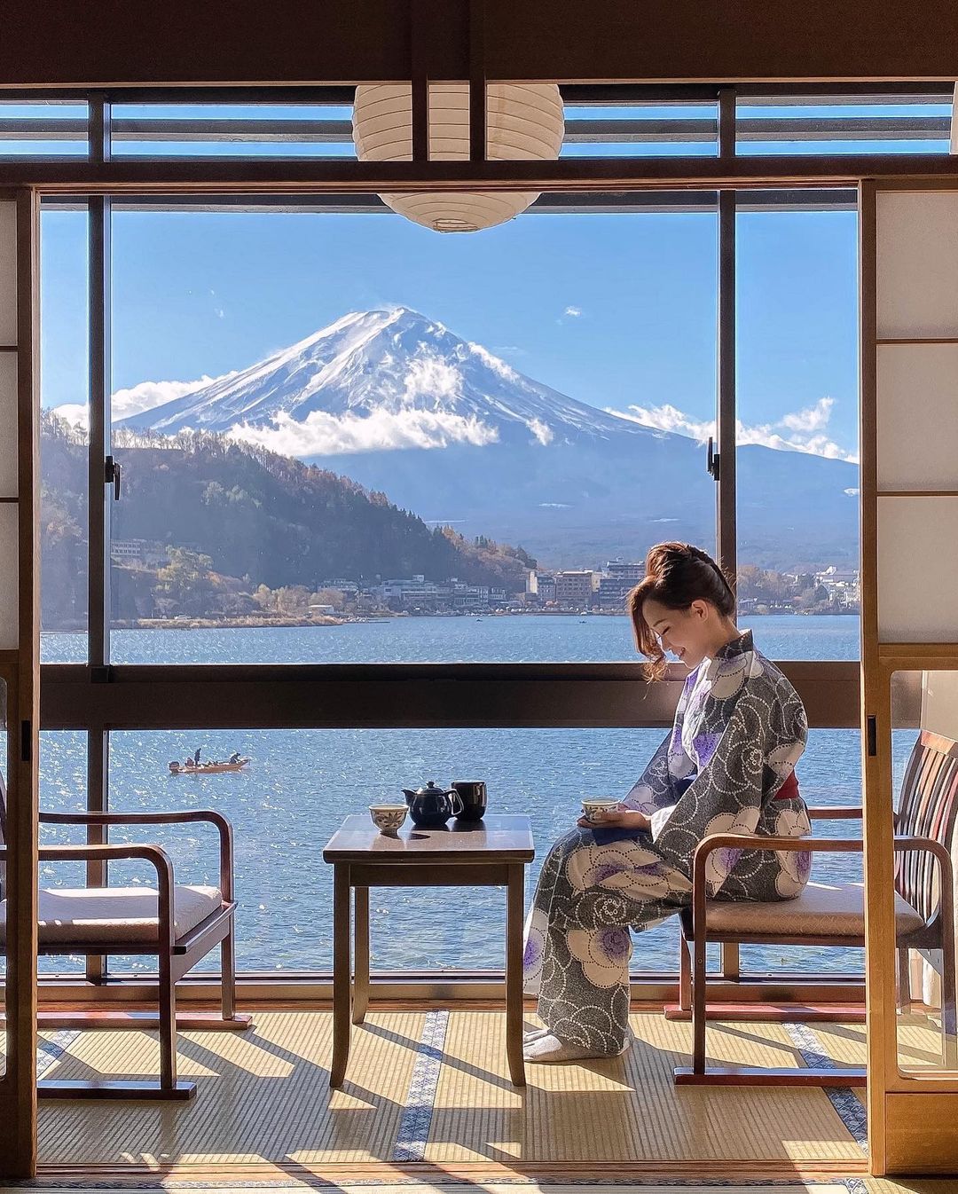 Du Lịch Nhật Bản Check-In Khách Sạn Có View Ngắm Núi Phú Sĩ Tuyệt Đẹp