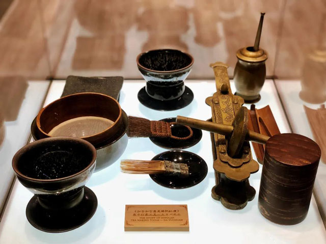Hướng dẫn về cách đánh trà truyền thống thời nhà Tống