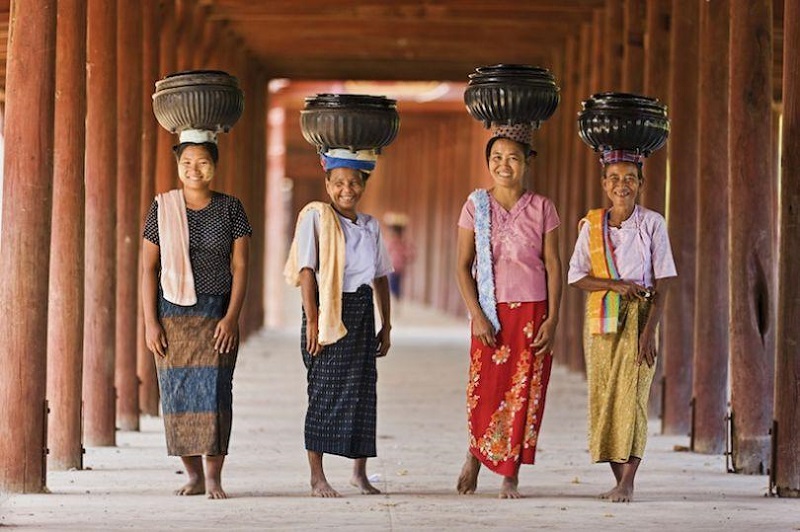 Giải Mã Trang Phục Truyền Thống Của Myanmar