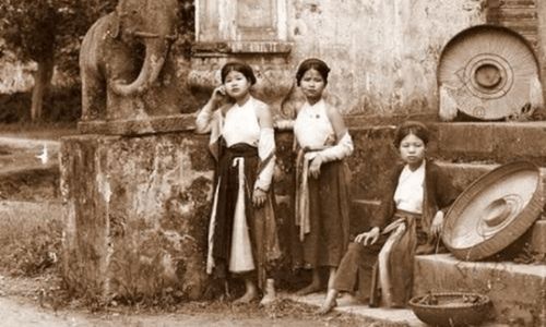 Vài Nét Về Áo Yếm Xưa Đồ Của Người Phụ Nữ Việt