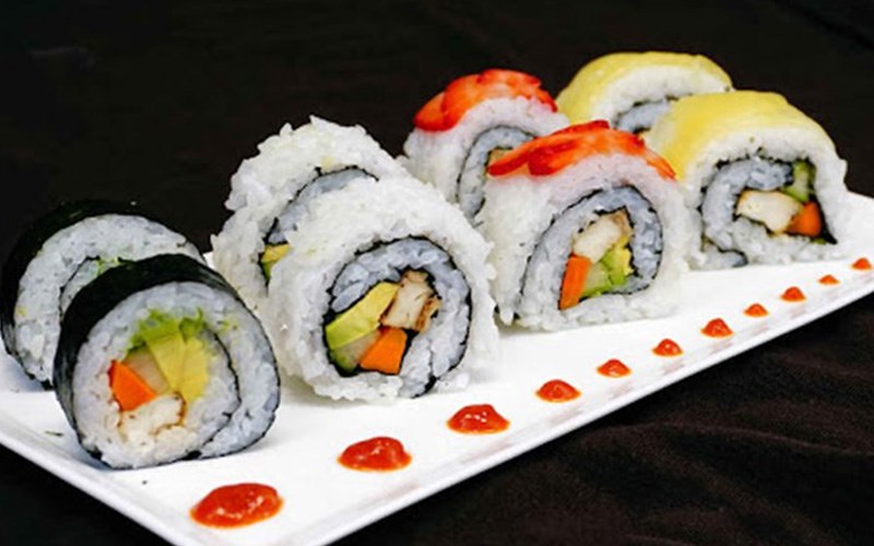 món ăn độc lạ ở sài gòn-Sushi viên 1K