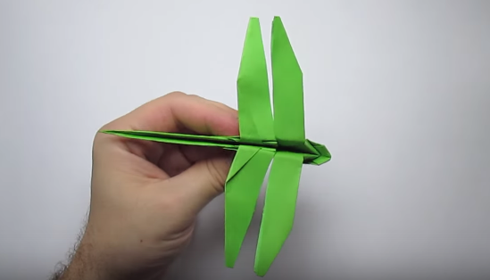 Cách Gấp Con Chuồn Chuồn Bằng Giấy Theo Phong Cách Origami