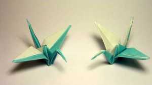 Cách Gấp Hạc Hai Màu Bằng Giấy Theo Phong Cách Origami