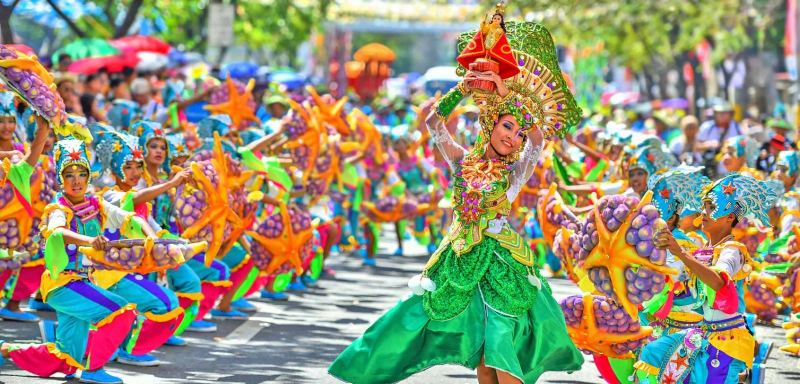 Lễ hội Masskara tại  Bacolod, Negros Occidental, Philippines