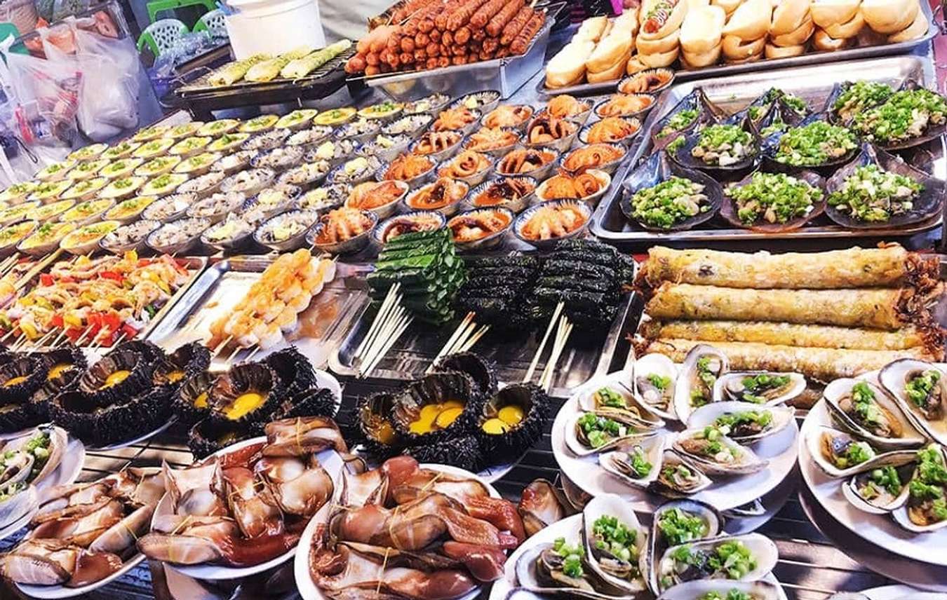 Phú Quốc nổi tiếng với hải sản tươi ngon @sưu tầm