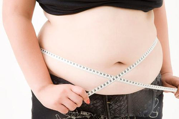 Có nhiều nguyên nhân khiến mỡ bụng hình thành