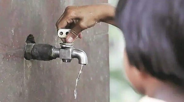 Không nên uống nước máy ở Ấn Độ