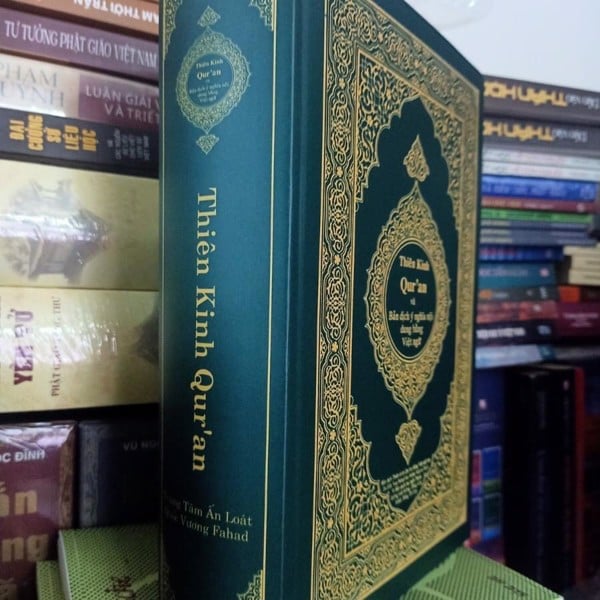 Bản dịch Tiếng Việt của kinh Qur'a