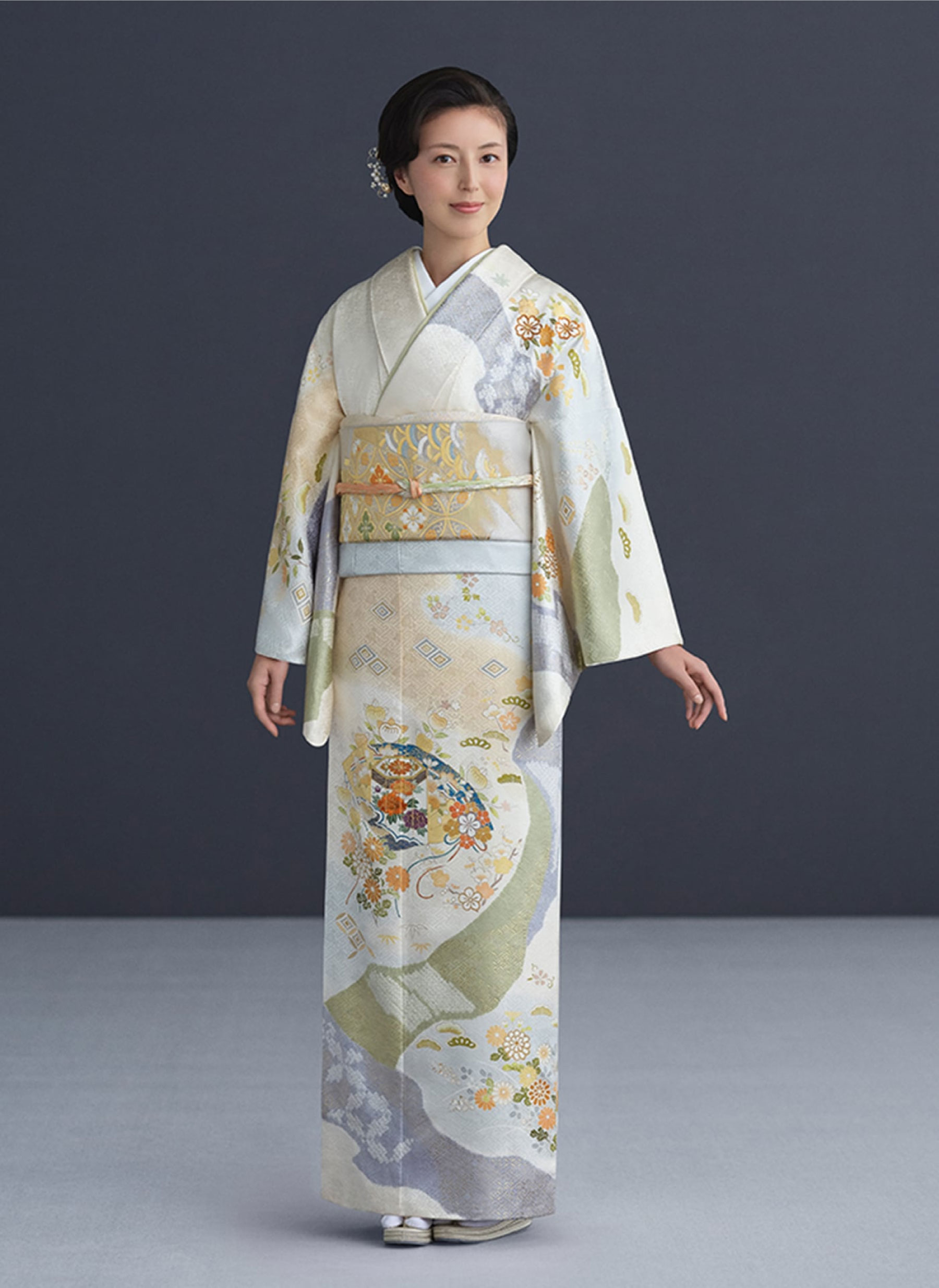 Houmongi – Đồ truyền thống ở Nhật Bản dành cho các phụ nữ đã có gia đình.