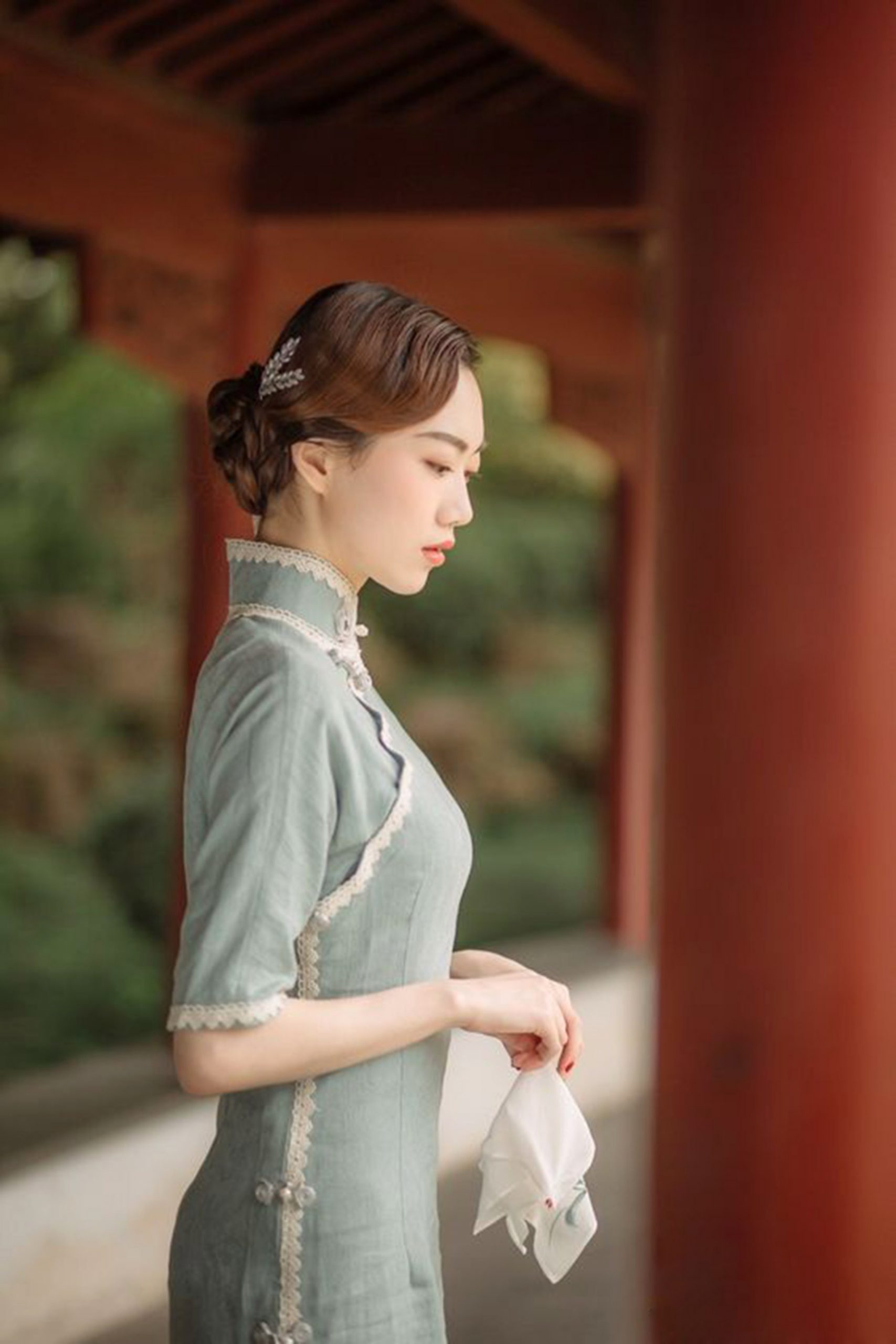 Sườn xám “nét yêu kiều” phụ nữ xứ Trung Hoa
