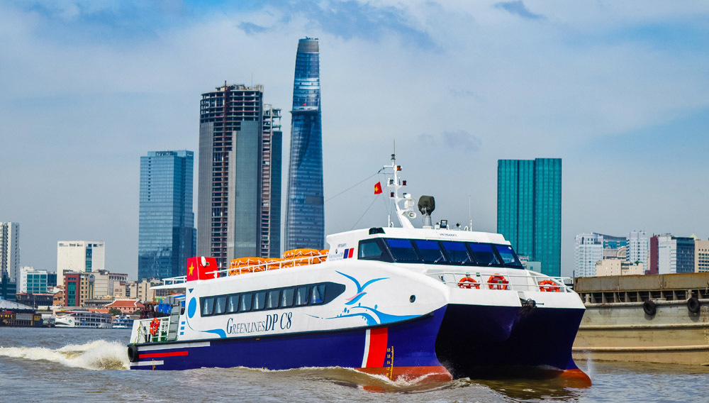 Tàu cao tốc chất lượng cao cho chuyến du lịch Vũng Tàu tự túc của du khách