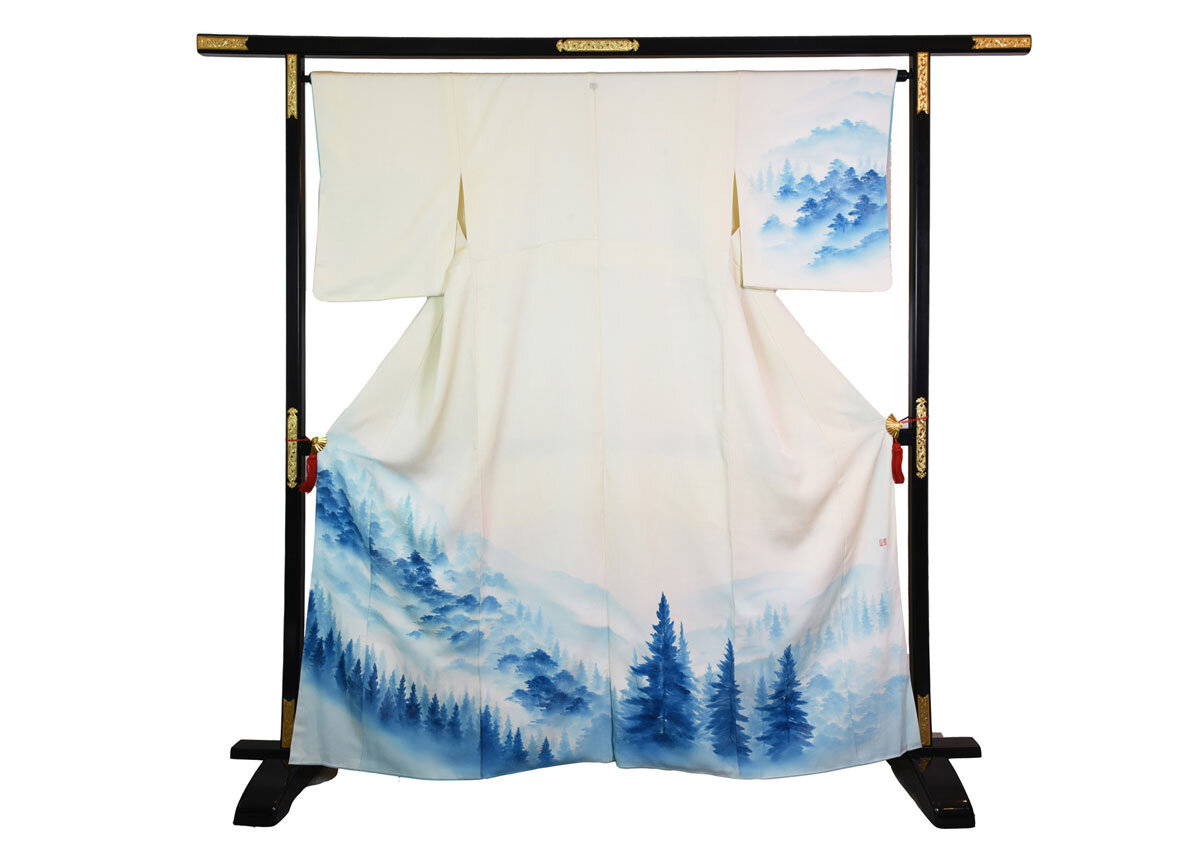 Kimono Được Làm Ra Như Thế Nào: 9 Điều Cần Biết Về Lụa Nhật Bản