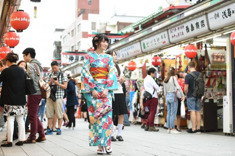 kimono nữ được nhiều người chú ý nhất hiện nay