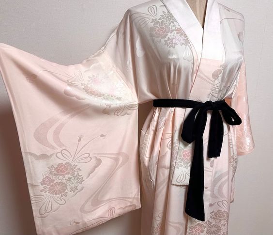 nagajuban vintage hồng vải lụa xịn có hoạ tiết