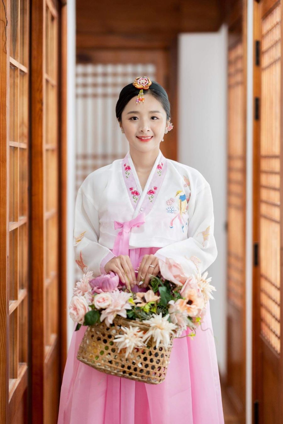 Trang phục Hanbok xinh đẹp và đầy ấn tượng tại Hàn Quốc