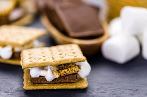 Bánh S’mores