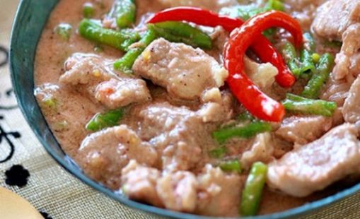 Món Bicol Express – thịt hầm Philippines