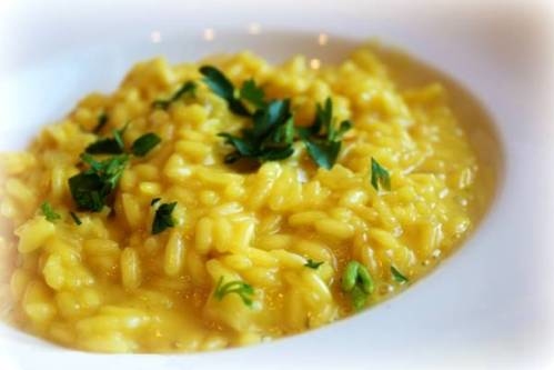 Saffron risotto – Cơm Italy nấu nghệ