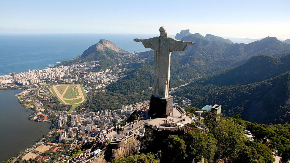 Ghé thăm tượng Chúa Cứu Thế Brazil
