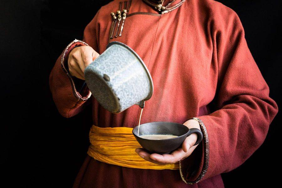 Suutei Tsai - Trà sữa Mông Cổ