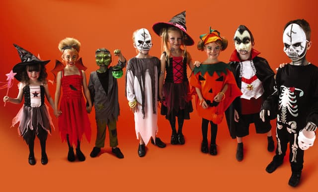 Halloween Nên Mặc Đồ Gì Độc Áo Và Ấn Tượng?