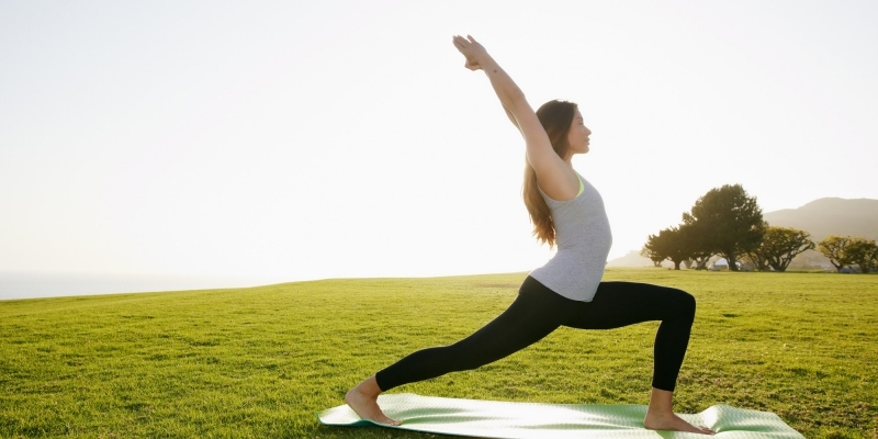 Ngoài tác dụng đốt mỡ thừa, Yoga giúp tâm trí bạn được thả lỏng, thư thái hơn