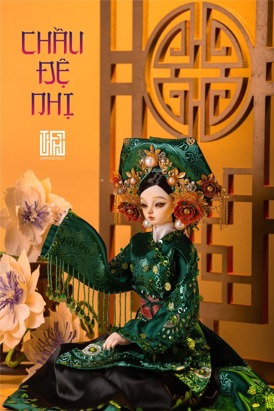 Nó không chỉ tạo nên một không gian tâm linh huyền bí mà còn thể hiện được nét uy nghi, sang trọng, cũng như niềm hân hoan và vẻ đẹp hồn nhiên, trong sáng của người Việt trong một thế giới văn hóa tâm linh và tín ngưỡng.