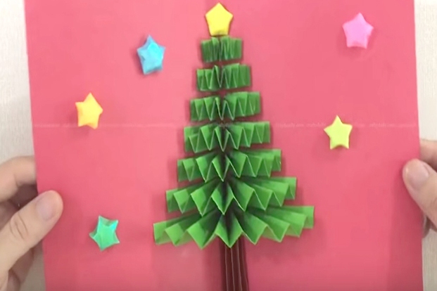 Thiệp nổi Giáng Sinh hình cây thông độc đáo (Nguồn: Internet)