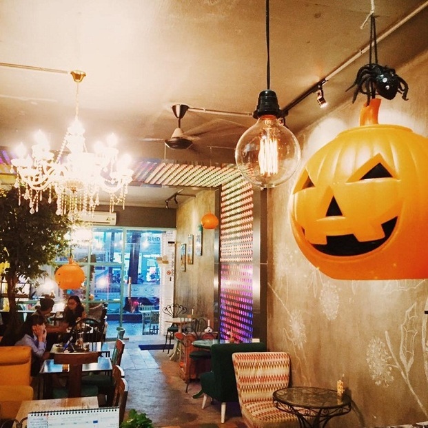 Trang trí Halloween tại quán Cafe (Nguồn: Internet)