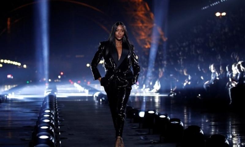 “Huyền thoại vedette” Naomi Campbell