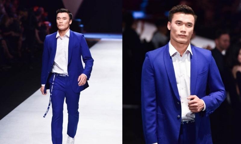 Thủ môn Bùi Tiến Dũng - Vedette của Vietnam International Fashion Week 2018