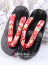 Guốc Gỗ Geta Bản Gỗ Đen Đế Thấp Quai Đỏ Hoa