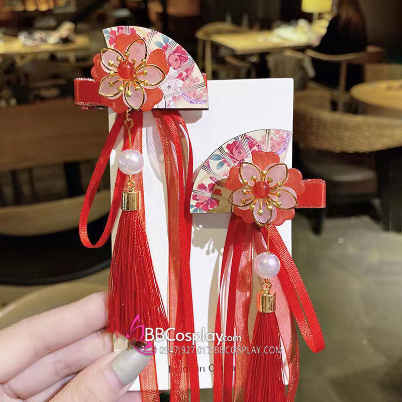 Cặp Kẹp Hoa Quạt Đỏ