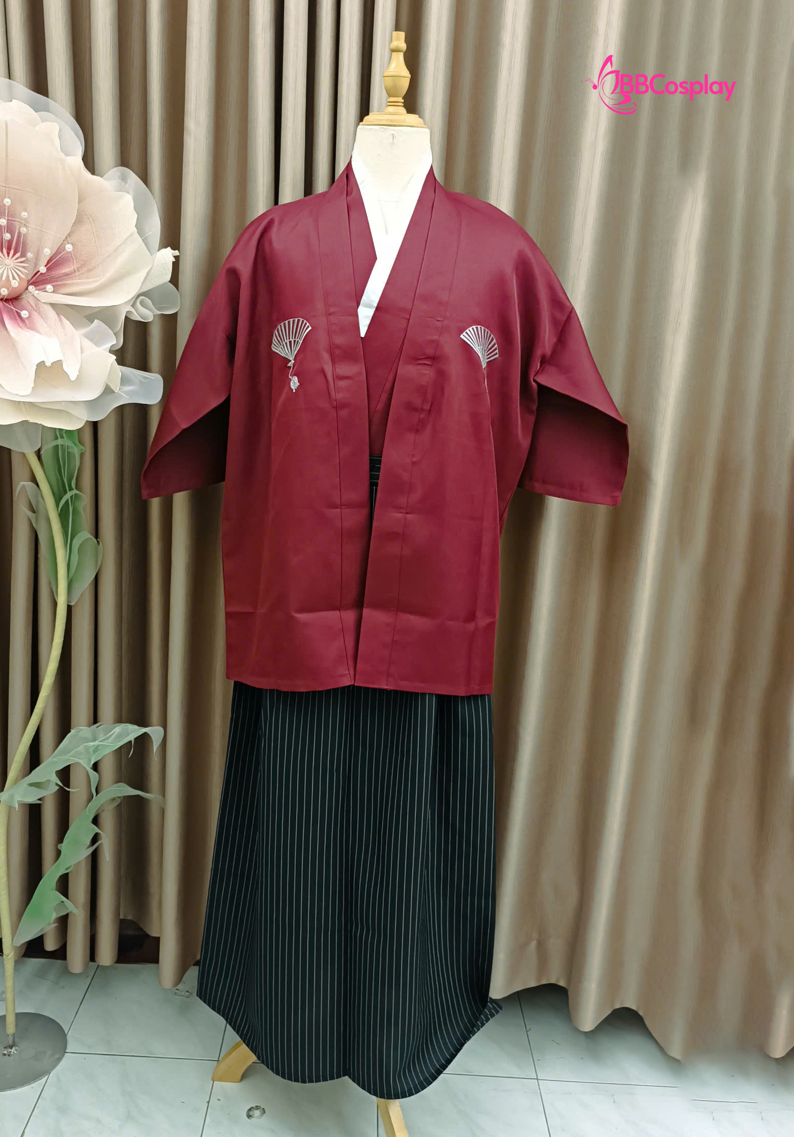 Kimono Nam Phong Cách Samurai - Áo Đỏ Váy Đen Sọc