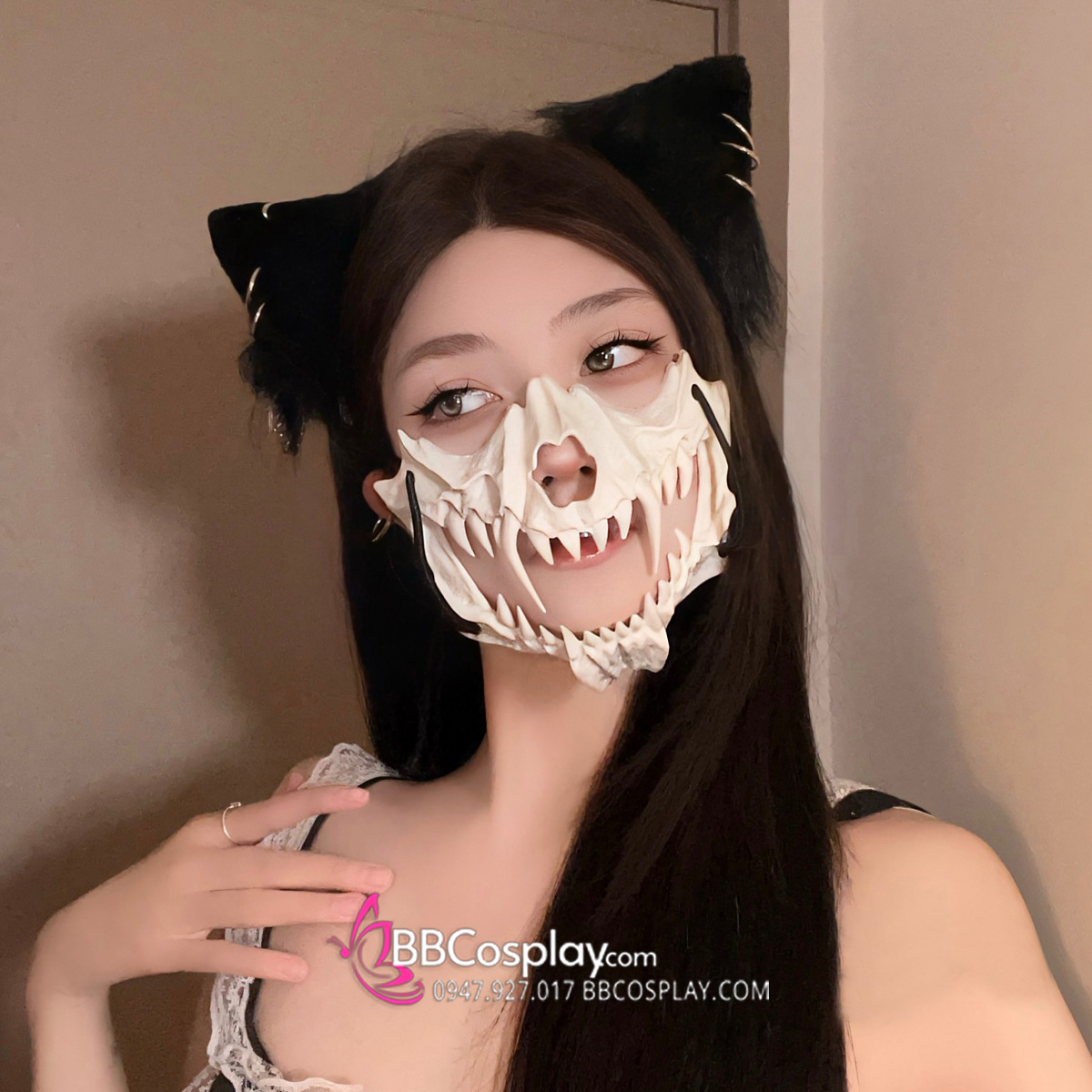 Mặt Nạ Halloween Trắng Nữa Mặt Mẫu Mới 2023
