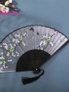 Quạt Xếp Hoa Đào Trắng Cán Đen