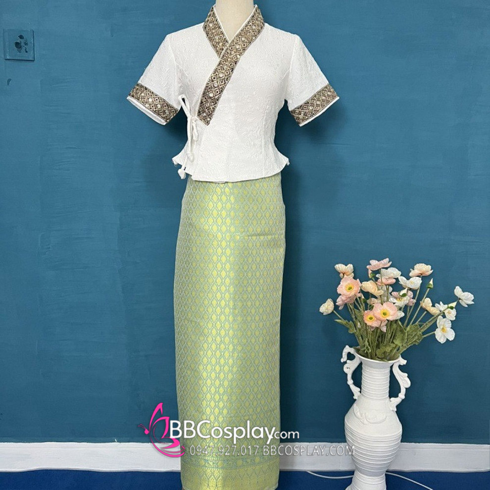 Trang Phục Nữ Thái - Vân Nam Áo Trắng Viền Đen Váy Xanh Lá