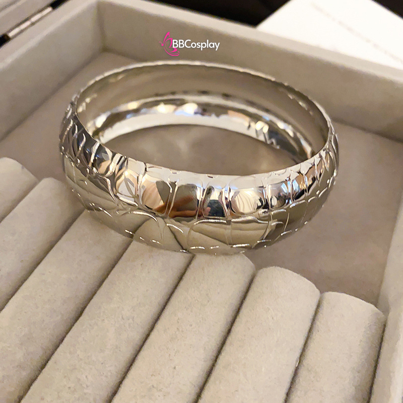 Phụ Kiện Hy Lạp - Ai Cập - Vòng Tay Bản Lớn 3Cm Màu Bạc