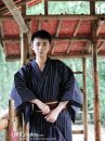 Yukata Nhật Xanh Đen Obi Đỏ Đô Viền Vàng